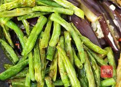 Illustration of how to make beans and eggplant 7