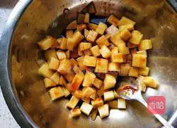 Illustration of roasted potatoes 6