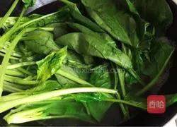 Illustration of how to make dry tofu mixed with spinach 5