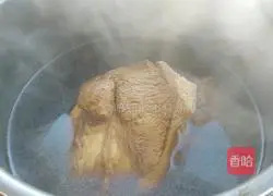 Illustration of how to make sauce elbow 6