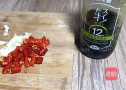 Illustration of how to make spicy stir-fried vegetables 3