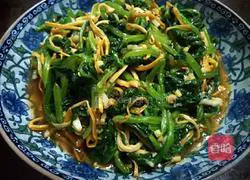 Illustration of how to make cold spinach and enoki mushrooms 8