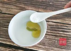 Illustration of how to make cold spinach and dried tofu skin 11