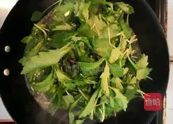 Illustration of how to make fragrant dried malan 5