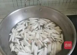 Illustration of how to make colorful king oyster mushrooms 4