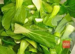 Illustration of how to stir-fry green vegetables 2
