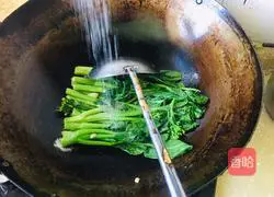 Illustration of how to make stir-fried cabbage with garlic 3