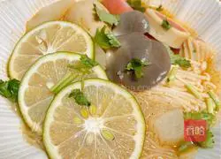 Tom Yum Hot Pot Recipe Illustration 11