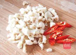 Illustration of how to make cold cucumbers 8