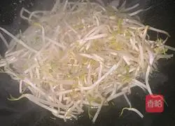 Illustration of how to make fried bean sprouts 7