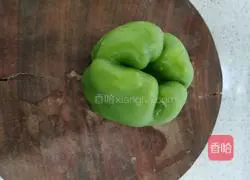 Illustration of how to make green pepper and potato shreds 4