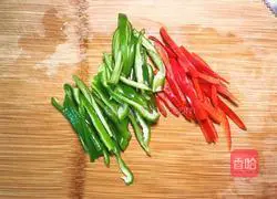 Illustration of how to make stir-fried lotus root 2