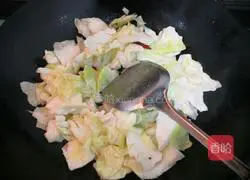 Spring Cabbage Recipe Illustration 8