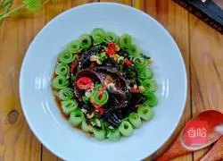 Illustration of how to make American juice mixed with fungus 16