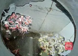 Illustration of how to make spicy shredded chicken 6