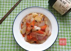 Illustration of how to make soy sauce onions and carrots 1