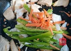 Illustration of how to make king oyster mushroom slices 9