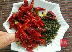 Illustration of how to make Spicy Drunkard Peanuts 4