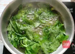 Illustration of how to make cold celery leaves 3