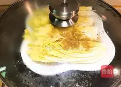 Cantonese style - Illustration of steamed baby cabbage with garlic vermicelli 13