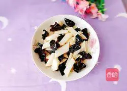 Illustration of how to cook yam and fungus 18