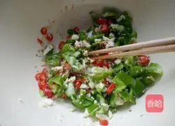 Illustration of how to make cold chicken feet 14