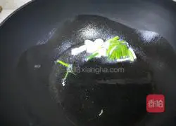 Illustration of how to make stir-fried cauliflower 3