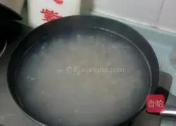 Illustration of how to make crystal skin jelly 8