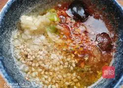 Illustration of how to make vegetable rolls 9