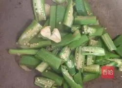 Illustration of how to make stir-fried okra 5