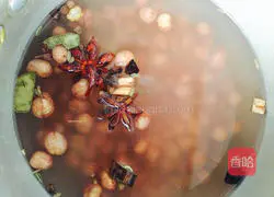 Illustration of how to make spiced peanuts 4