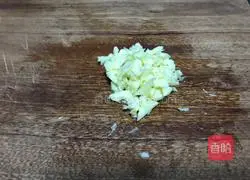 Stir-fried pumpkin to clear the heat Illustration of ways to relieve summer heat 5