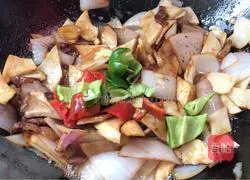 Illustration of how to make stir-fried king oyster mushrooms 15