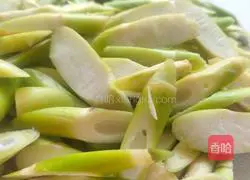 Illustration of how to make star anise, cinnamon and fragrant bamboo shoots 2