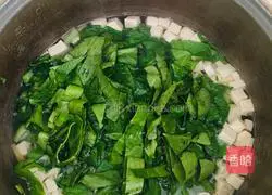 Illustration of how to make cabbage and tofu soup 3