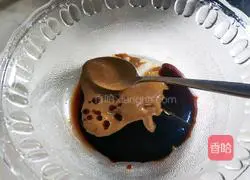 Illustration of how to make spicy thousand-layer tofu skin 5