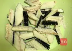 Crispy eggplant strips Illustration of how to do it 1