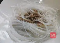 Illustration of how to make steamed vermicelli with eggs 5