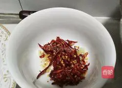 Illustration of how to make cold shredded potatoes 5