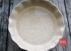 Honey glutinous rice lotus root recipe 2