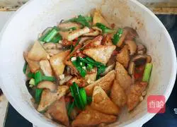 Illustration of how to make fried tofu with mushrooms 13