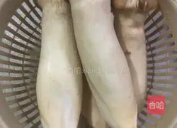 Illustration of how to make red oil King Oyster Mushroom 1