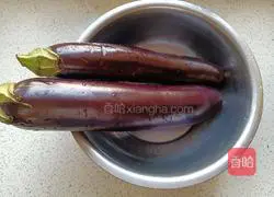 Illustration of how to make eggplant with sauce 2