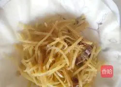 Illustration of how to make spicy potato shreds 9