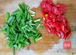 Illustration of how to make roasted tofu with cherry tomatoes 3