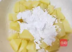 Illustration of how to make salt and pepper potato wedges 3