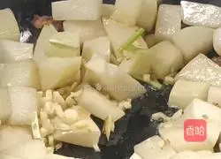 Illustration of braised radish recipe 5