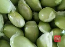 Illustration of how to make bean foam loofah 2