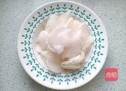 Illustration of how to make spicy and sour radish slices 4