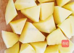 Insufficient cost Illustration of two-yuan sauce-braised potatoes 1